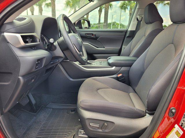 used 2023 Toyota Highlander car, priced at $33,890