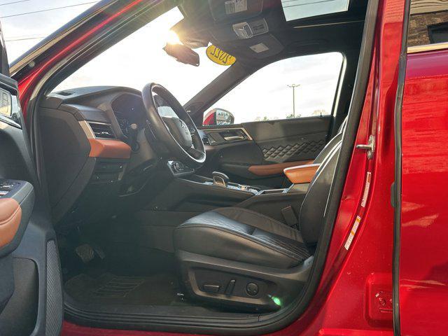 used 2022 Mitsubishi Outlander car, priced at $28,000