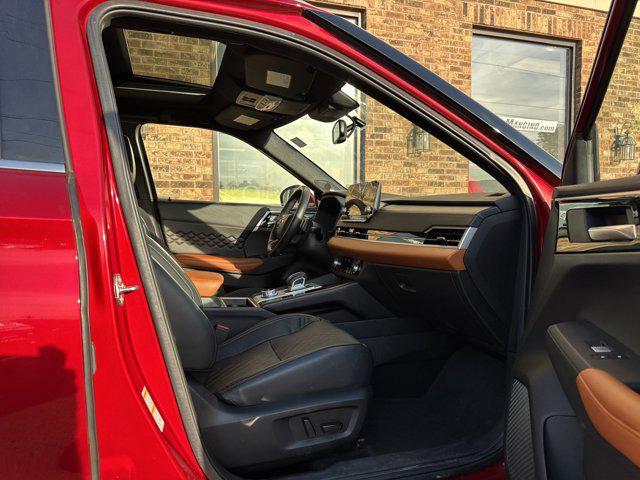 used 2022 Mitsubishi Outlander car, priced at $28,000