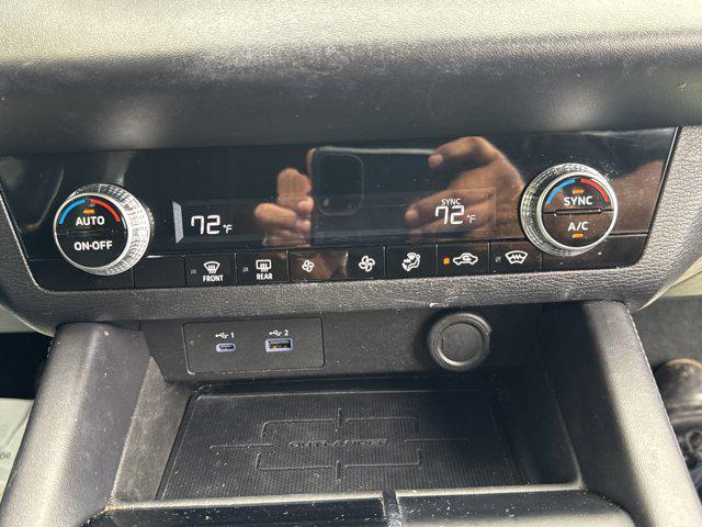 used 2023 Mitsubishi Outlander car, priced at $22,500