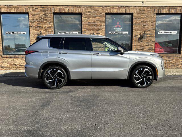 used 2022 Mitsubishi Outlander car, priced at $23,000
