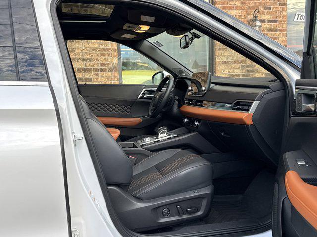 used 2023 Mitsubishi Outlander PHEV car, priced at $32,000