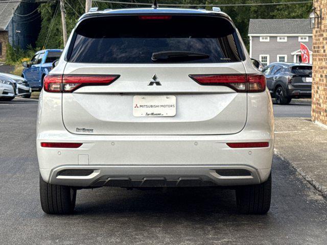 used 2023 Mitsubishi Outlander PHEV car, priced at $32,000