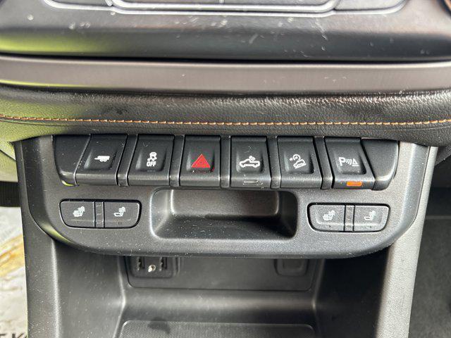 used 2021 GMC Canyon car, priced at $34,400