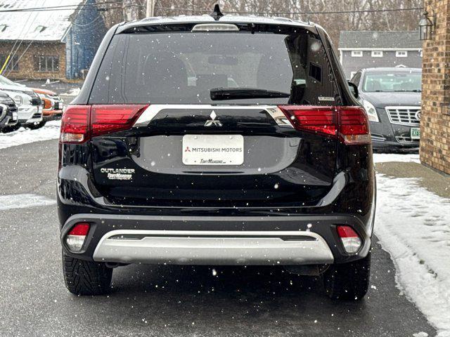 used 2020 Mitsubishi Outlander car, priced at $17,900