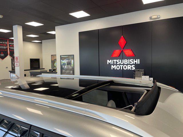 new 2025 Mitsubishi Outlander car, priced at $43,655