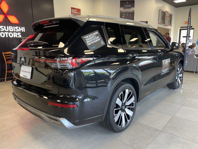 new 2025 Mitsubishi Outlander car, priced at $43,655