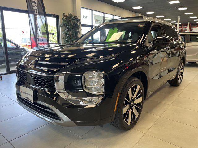 new 2025 Mitsubishi Outlander car, priced at $43,655