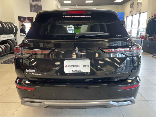 new 2025 Mitsubishi Outlander car, priced at $43,655