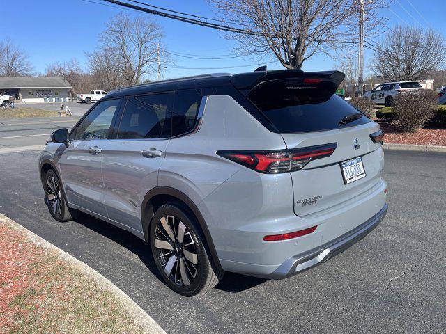 new 2025 Mitsubishi Outlander car, priced at $44,430