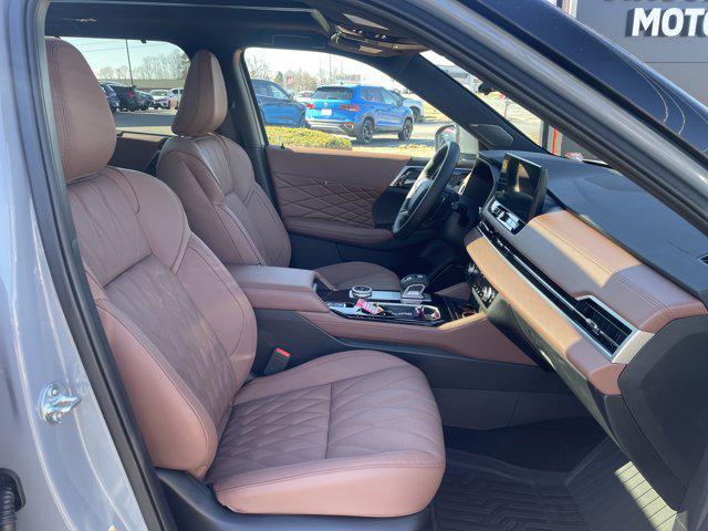 new 2025 Mitsubishi Outlander car, priced at $44,430
