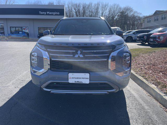 new 2025 Mitsubishi Outlander car, priced at $44,430