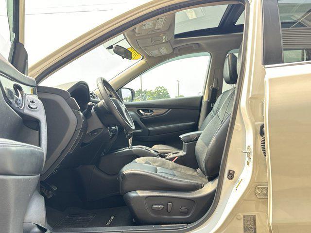 used 2015 Nissan Rogue car, priced at $14,900