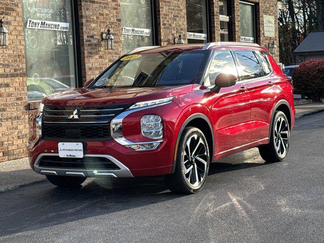 used 2022 Mitsubishi Outlander car, priced at $26,000