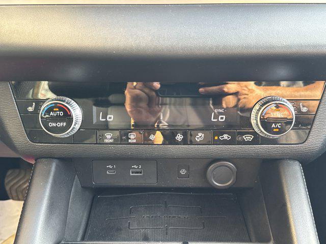 used 2022 Mitsubishi Outlander car, priced at $24,400