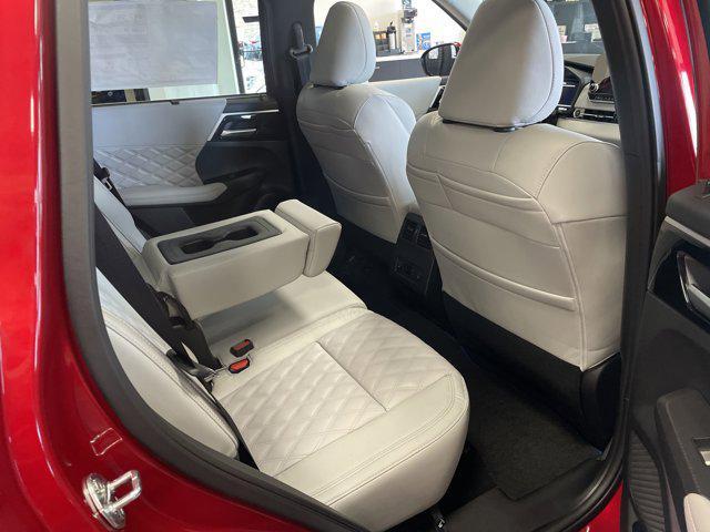 new 2025 Mitsubishi Outlander PHEV car, priced at $48,655