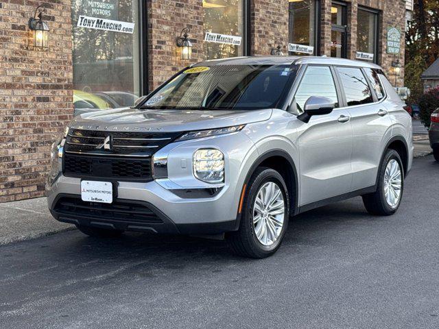 used 2023 Mitsubishi Outlander car, priced at $24,900