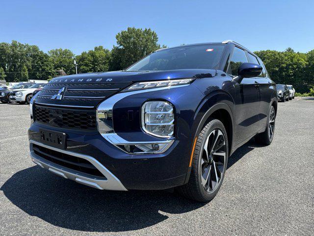 new 2024 Mitsubishi Outlander car, priced at $40,370