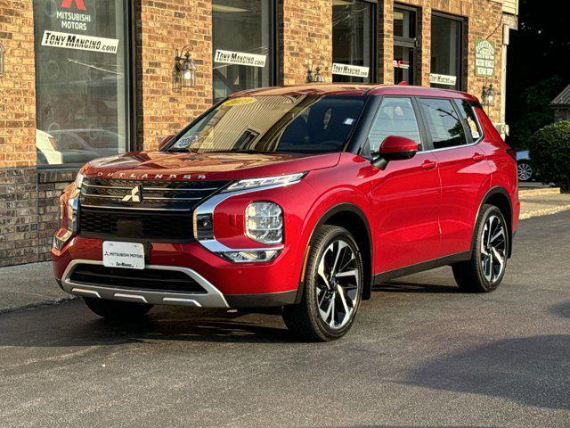 used 2023 Mitsubishi Outlander car, priced at $28,000