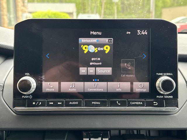 used 2022 Mitsubishi Outlander car, priced at $22,000
