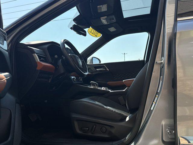 used 2022 Mitsubishi Outlander car, priced at $28,900