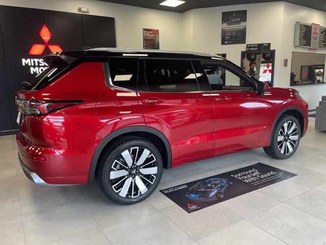 new 2025 Mitsubishi Outlander car, priced at $43,725