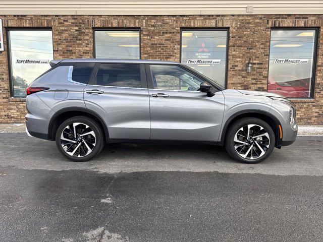 used 2022 Mitsubishi Outlander car, priced at $23,900