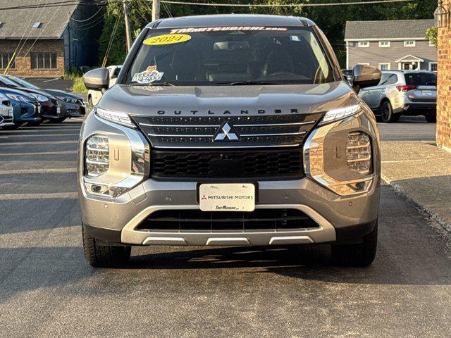 used 2024 Mitsubishi Outlander car, priced at $28,000