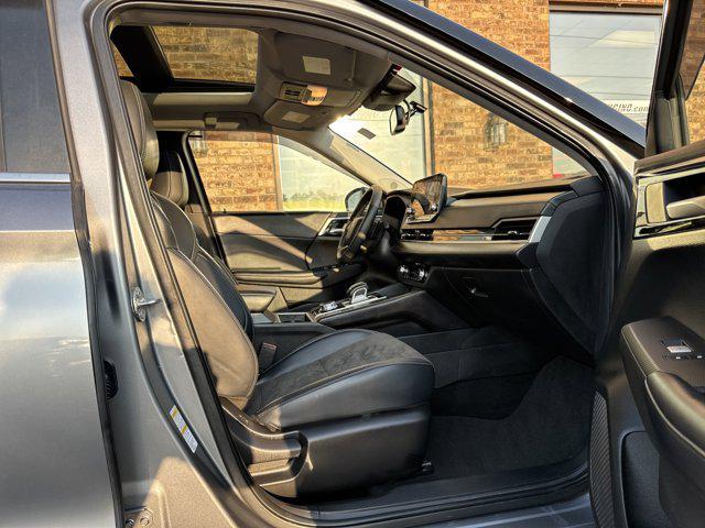 used 2024 Mitsubishi Outlander car, priced at $28,000