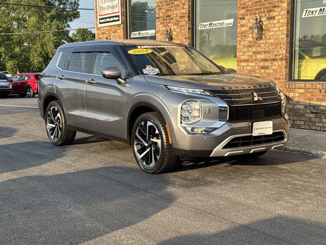 used 2024 Mitsubishi Outlander car, priced at $28,000