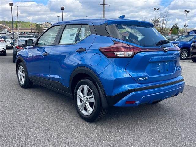 new 2024 Nissan Kicks car, priced at $19,587