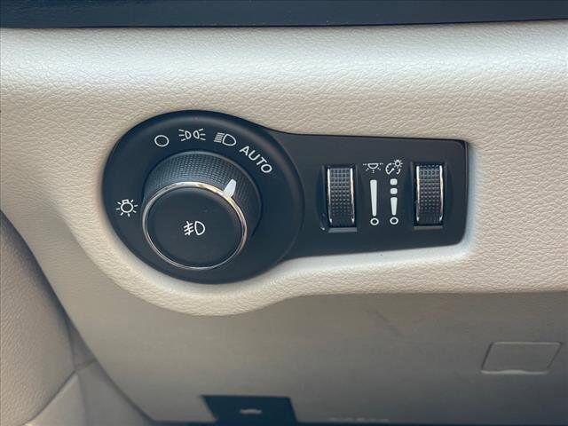 used 2022 Chrysler Pacifica car, priced at $27,995