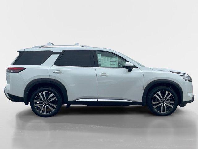 new 2025 Nissan Pathfinder car, priced at $49,507