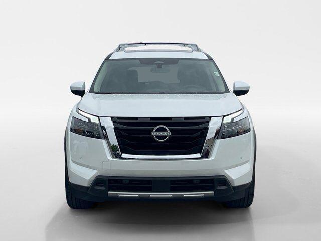 new 2025 Nissan Pathfinder car, priced at $49,507