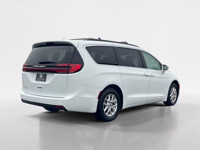 used 2022 Chrysler Pacifica car, priced at $29,995