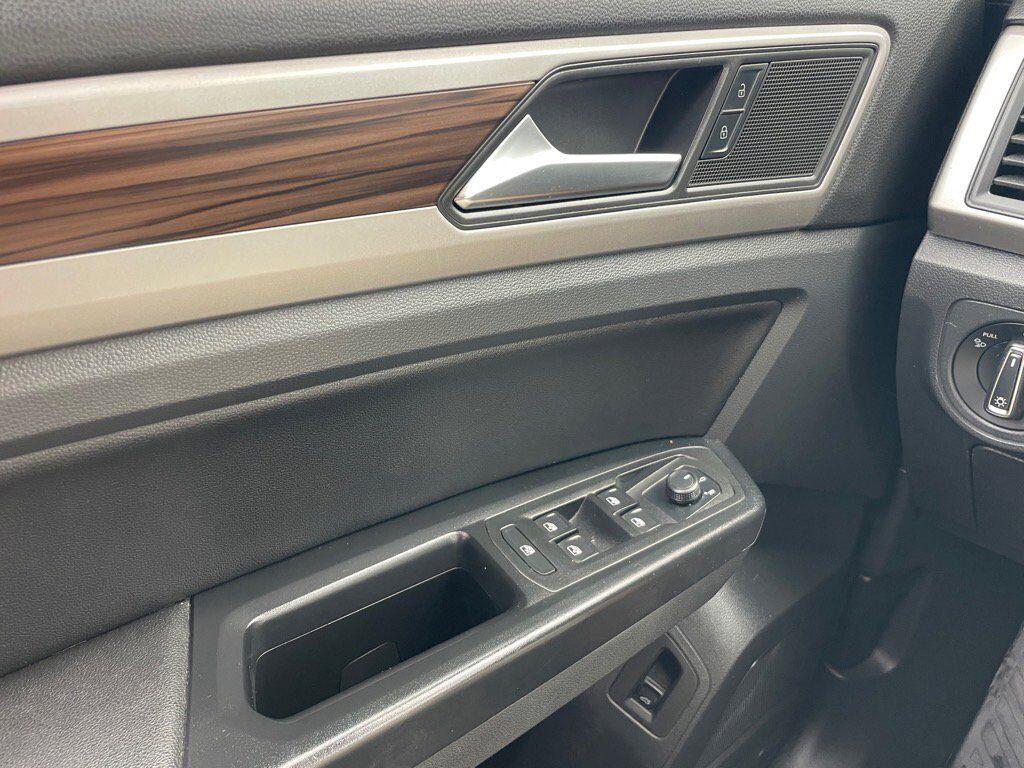 used 2021 Volkswagen Atlas car, priced at $22,995