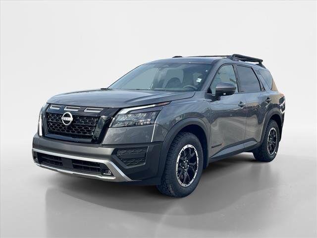 new 2024 Nissan Pathfinder car, priced at $38,710