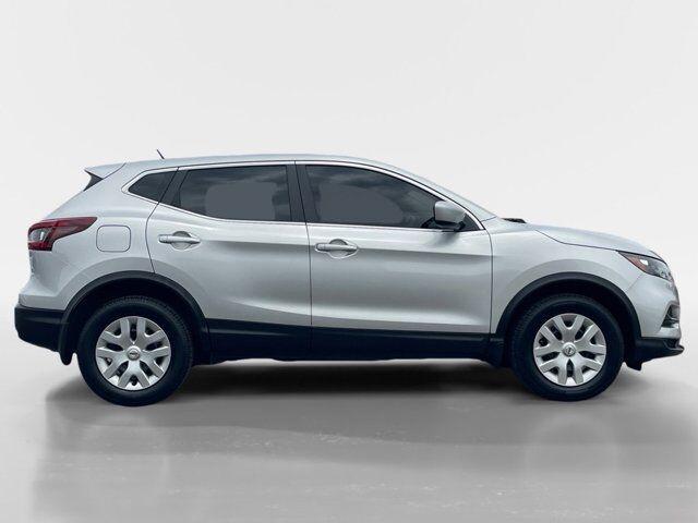 used 2020 Nissan Rogue Sport car, priced at $22,995