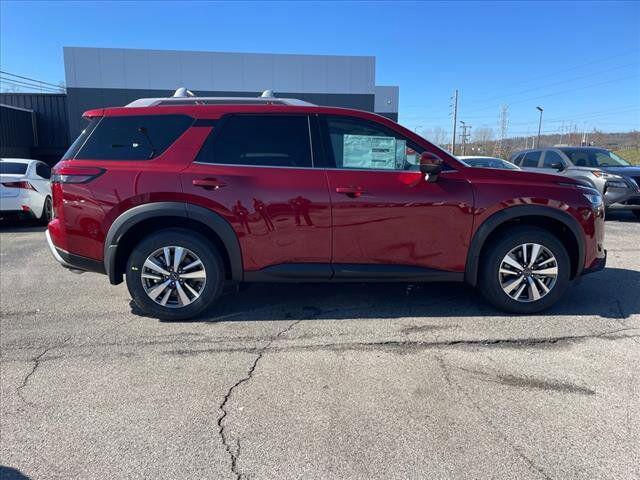 new 2024 Nissan Pathfinder car, priced at $37,526