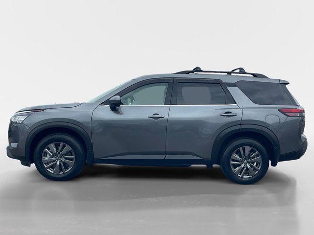 used 2022 Nissan Pathfinder car, priced at $32,995