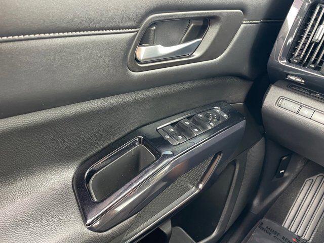 used 2022 Nissan Pathfinder car, priced at $32,995