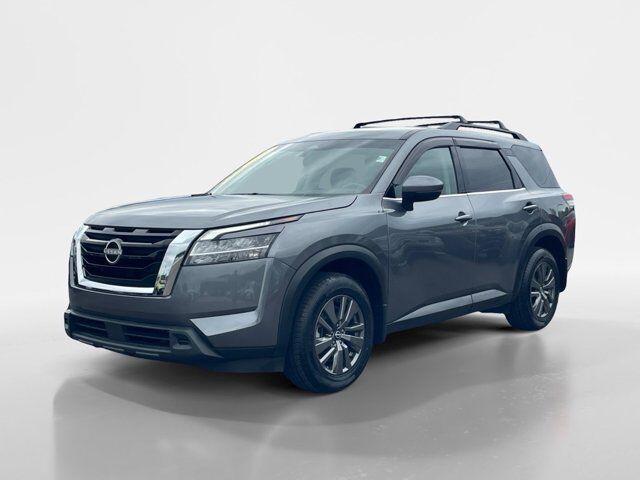 used 2022 Nissan Pathfinder car, priced at $32,995
