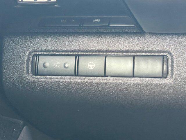 used 2022 Nissan Pathfinder car, priced at $32,995