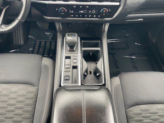 used 2022 Nissan Pathfinder car, priced at $32,995