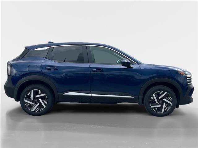 new 2025 Nissan Kicks car, priced at $24,348