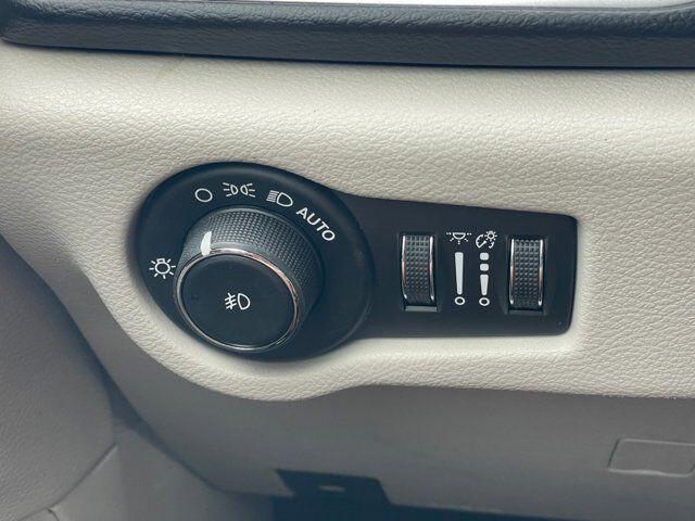 used 2020 Chrysler Pacifica car, priced at $24,995