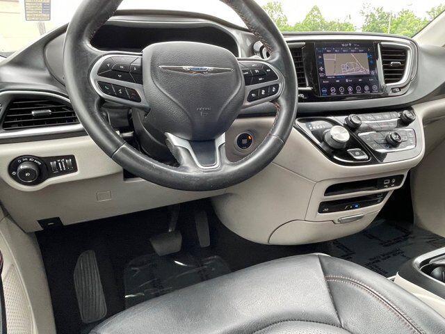 used 2020 Chrysler Pacifica car, priced at $24,995