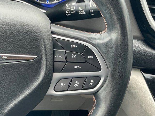 used 2020 Chrysler Pacifica car, priced at $24,995