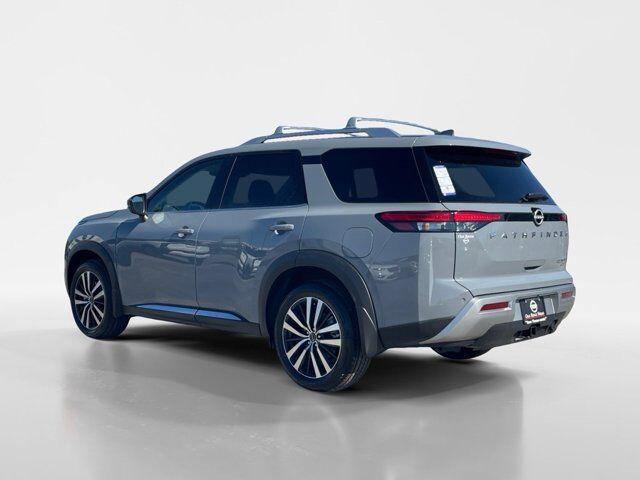 new 2025 Nissan Pathfinder car, priced at $47,707