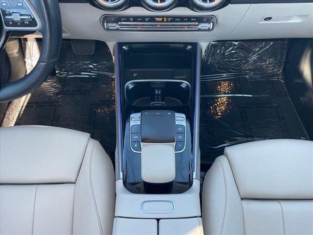 used 2020 Mercedes-Benz GLB 250 car, priced at $28,995